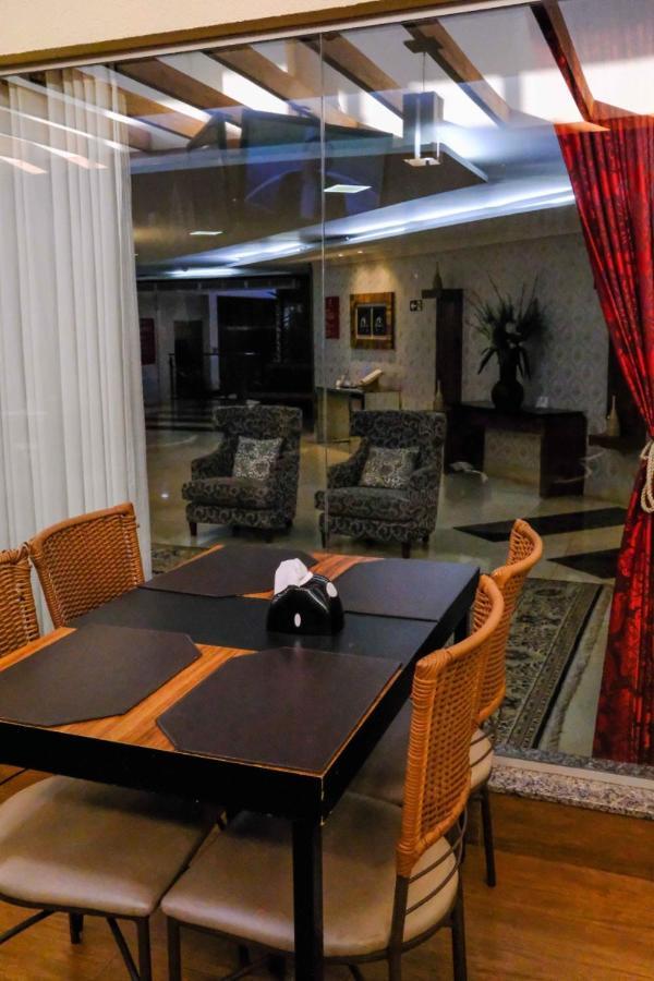 Goldmen Business Cianorte Hotell Exteriör bild