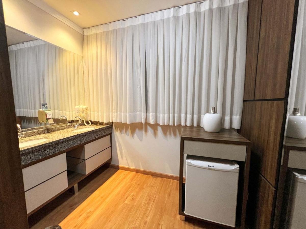 Goldmen Business Cianorte Hotell Exteriör bild